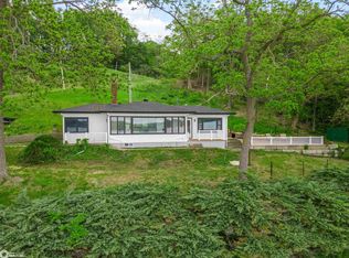 2061 N Highway 96, Nauvoo, IL
