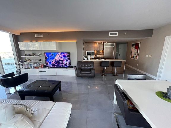 4th image of 465 Brickell Ave APT 3502
