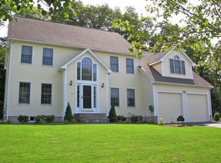 35 Essex Rd, Norwood, MA 02062