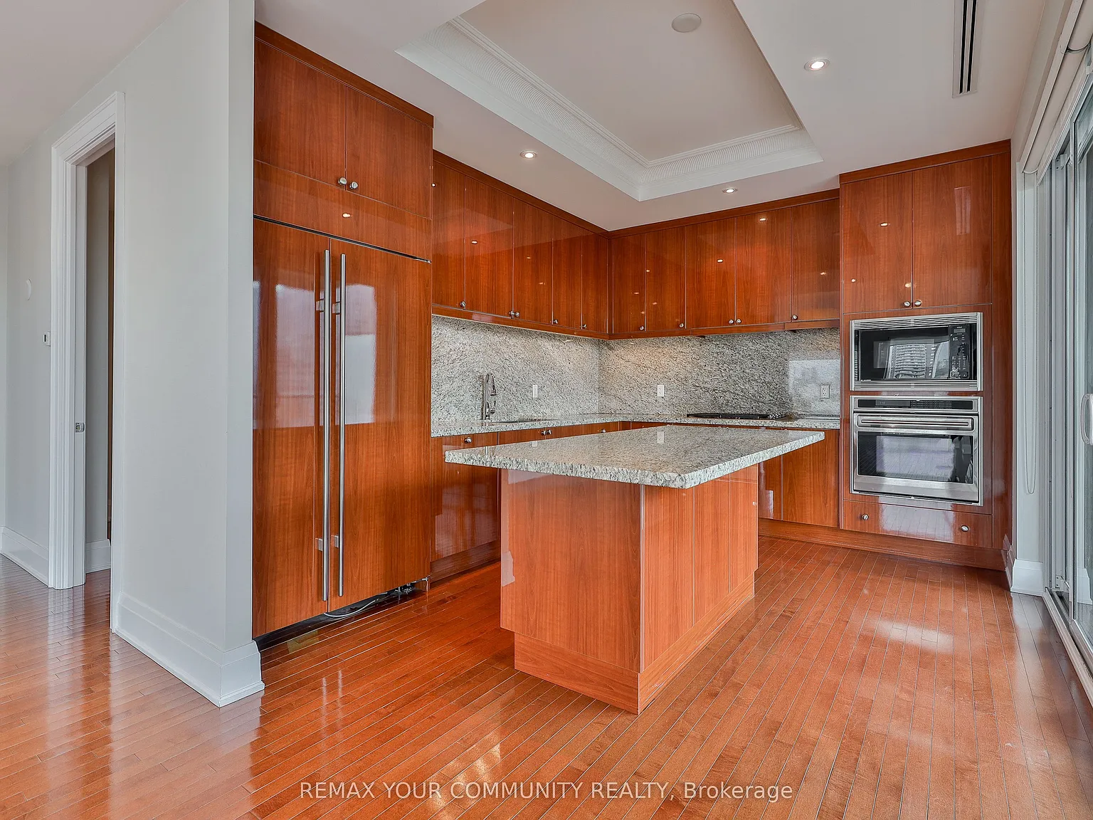 3 bed, $9,500 — Photo 4