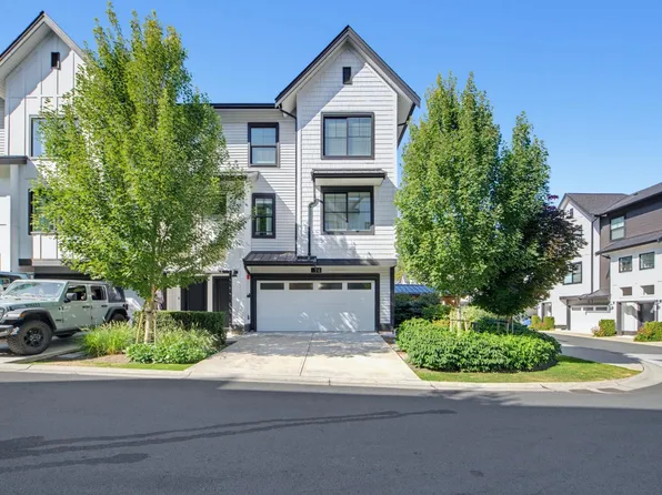 7967 197th St #74, Langley, BC V2Y 3P1