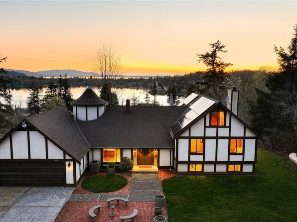 5225 E North Street, Bellingham, WA 98226