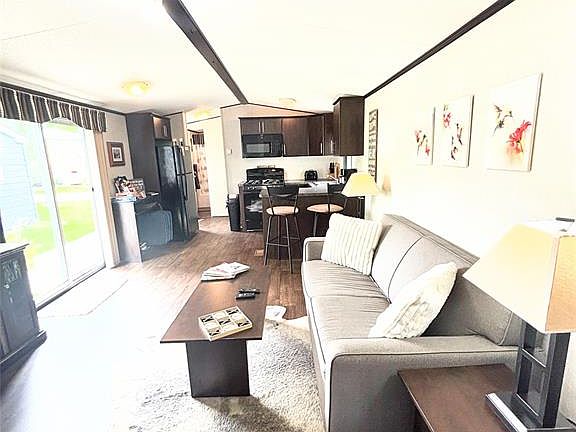 5th image of 981 County Road 2 Rd #501