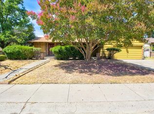 4725 F Pkwy, Sacramento, CA 95823