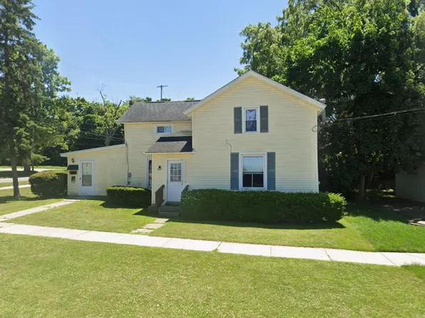 308 E Railroad St APT 2, Saint Johns, MI 48879