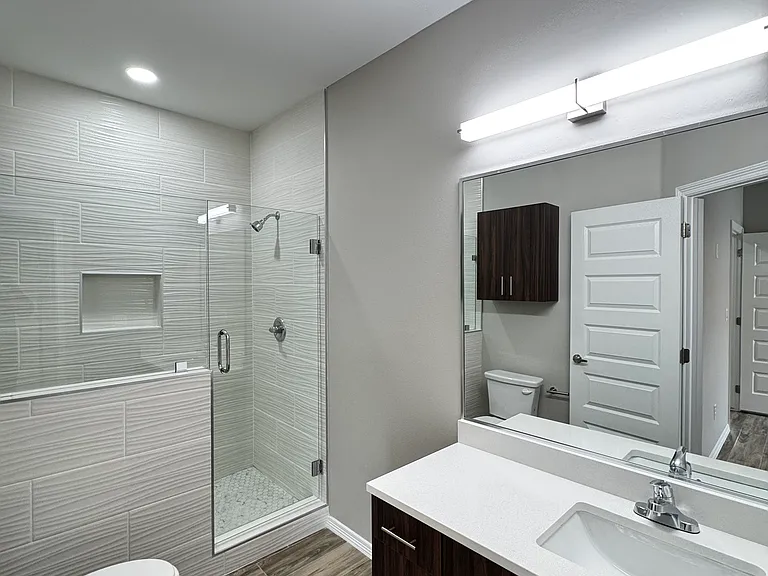 4209 Walnut Ave #4 — Photo 5