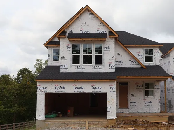 5731 Chesapeake Trl, Green Township, OH 45248