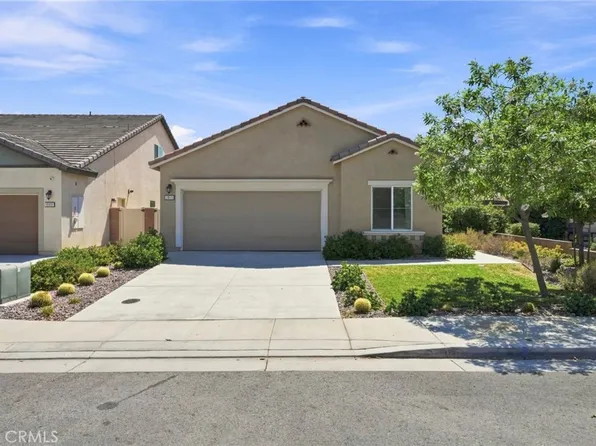 1016 Avocet Ct, Calimesa, CA 92320