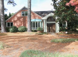 6025 River Rd, Norfolk, VA 23505