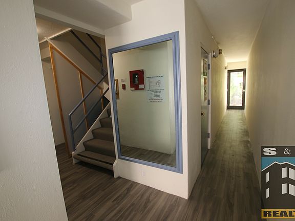 4th image of 1275 Clay St APT 3