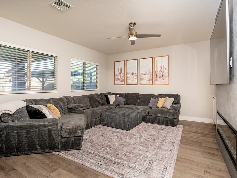 9336 W Georgia Ave — Photo 23