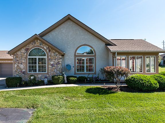 2nd image of 8841 Birkdale Hills Cir