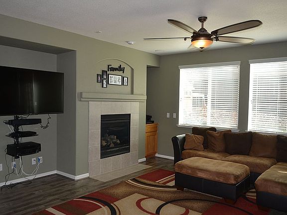 2nd image of 660 Lavastone Dr