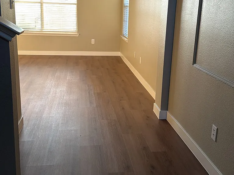 8621 Brunswick Dr — Photo 3