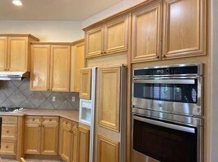 452 W Secretariat Dr, Tempe, AZ 85284