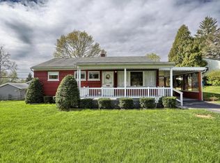 78 Fresh Meadow Dr, Lancaster, PA 17603