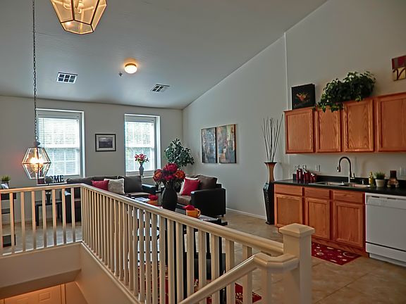 Great Room_Kitchen