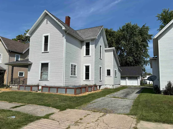 421 E South St, Winchester, IN 47394