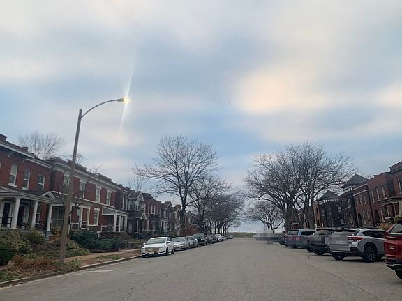 4th image of 4525 Chouteau Ave