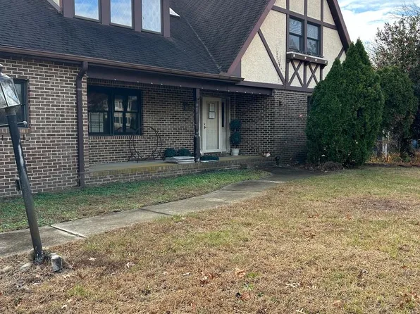 558 Hereford Ln, Mickleton, NJ 08056