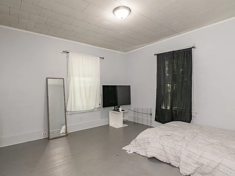 208 Prospect St #1 — Photo 10