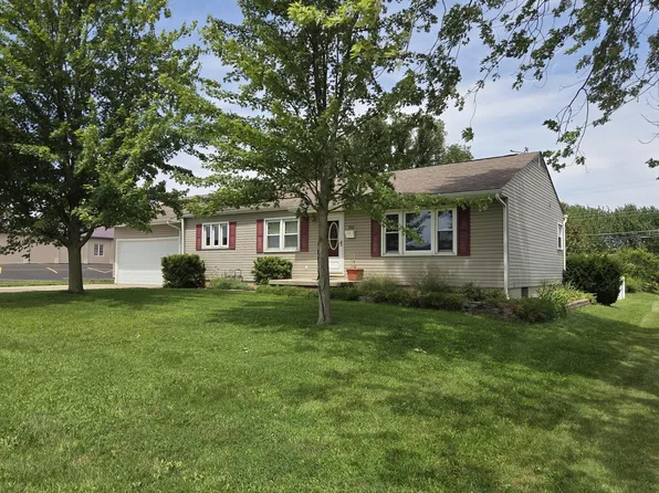 402 E Russell Rd, Sidney, OH 45365