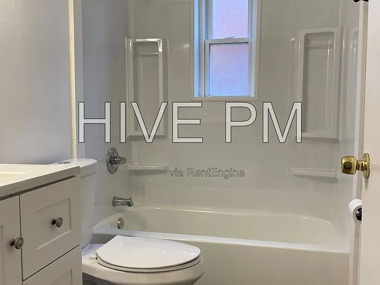 2524 Flanigan Ct #2 — Photo 8