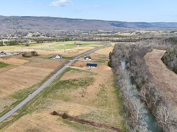 3rd image of 61 River Ridge Rd