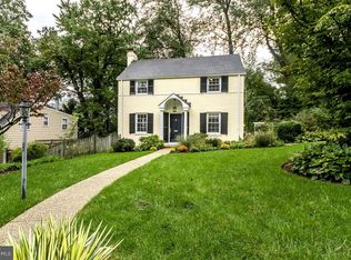 1303 Tracy Pl, Falls Church, VA 22046