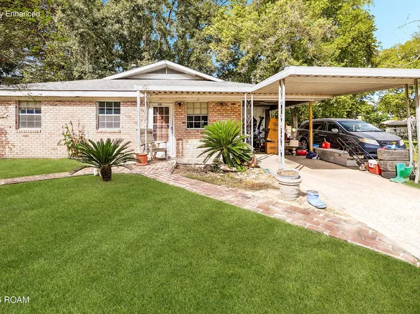 501 Eucalyptus St, Port Allen, LA 70767