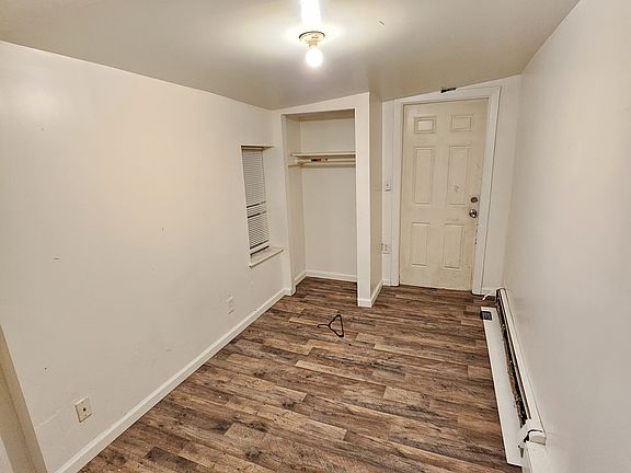 4th image of 1246 Main St APT 6