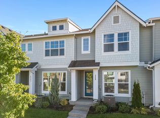 6860 SE Treat St, Hillsboro, OR 97123