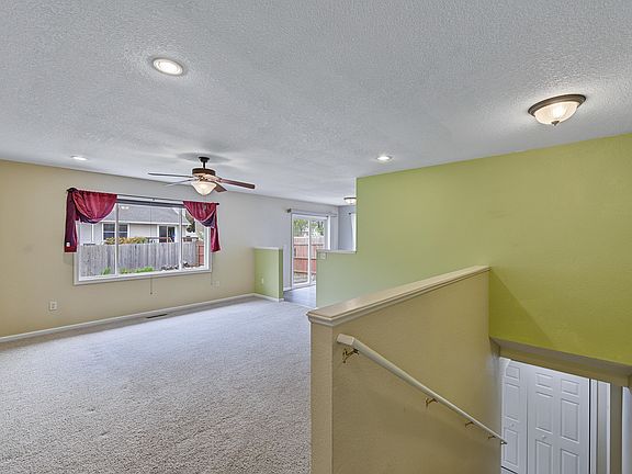 4th image of 415 Beedle Dr