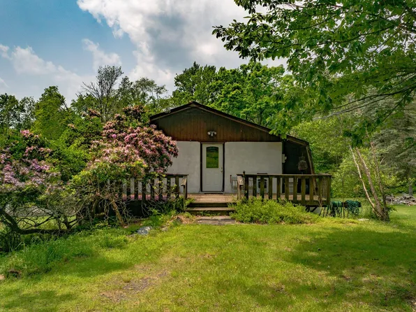 251 Haring Road, Barryville, NY 12719