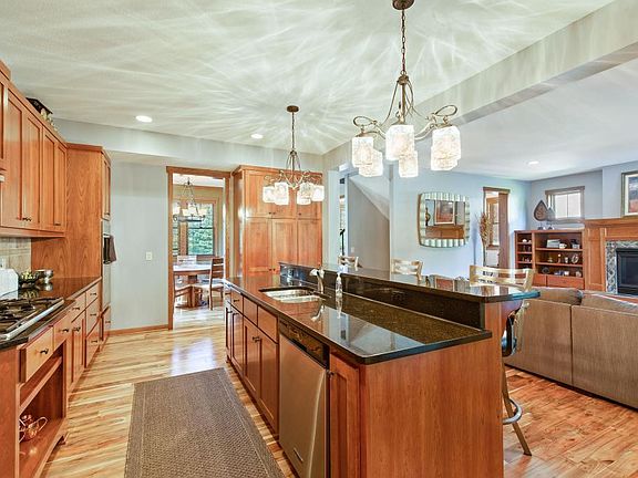 5th image of 15596 Dunberry Cir