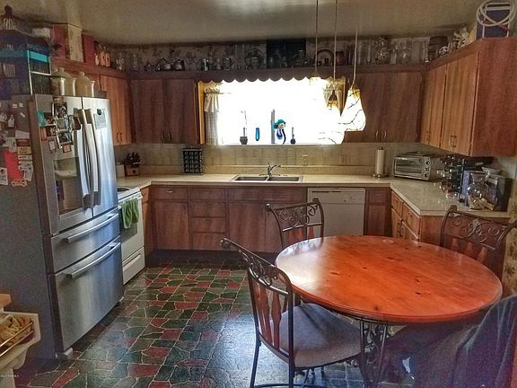 5th image of 1602 Elwood Ln