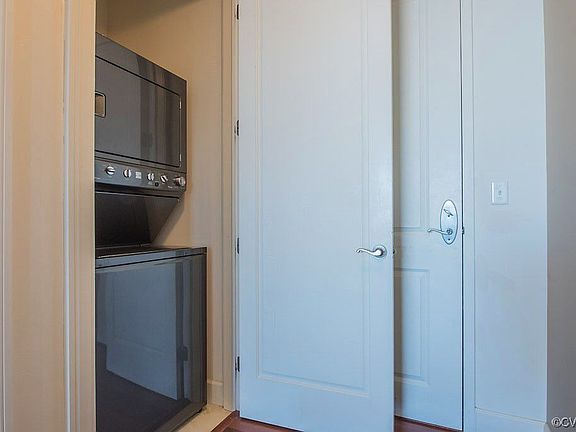 3rd image of 301 Virginia St #U1011