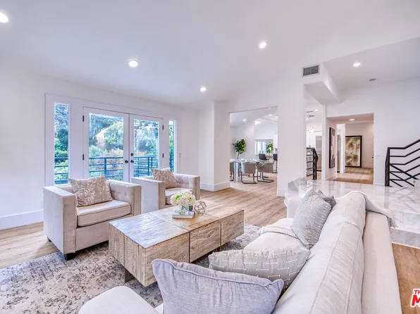 3614 Camino De La Cumbre, Sherman Oaks, CA 91423