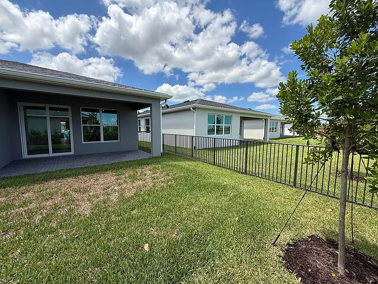 9555 SW Indra Way — Photo 37