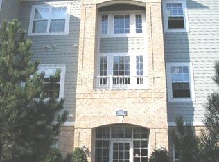 1251 W Lake St APT 303, Addison, IL 60101