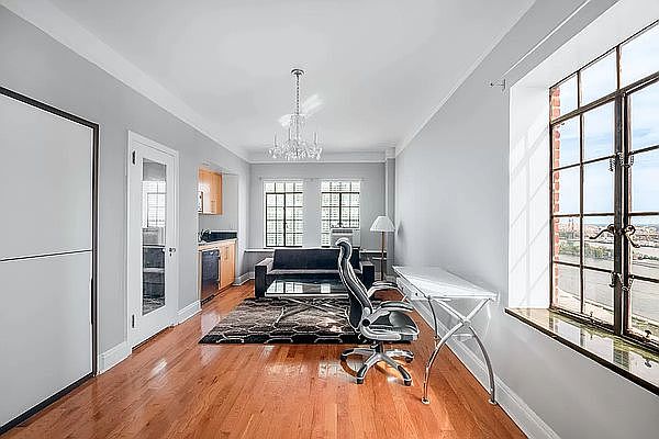1st image of 45 Tudor City Pl APT 2101