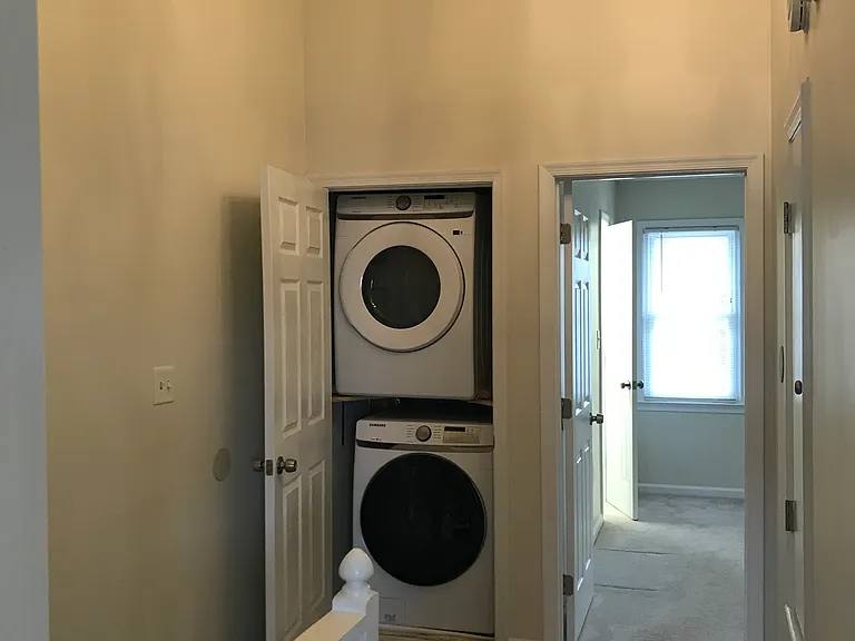 Upstairs hallway & washer / dryer