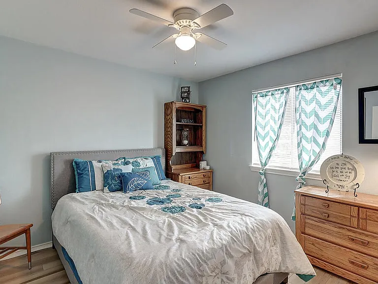 7846 Falcon Dr — Photo 43