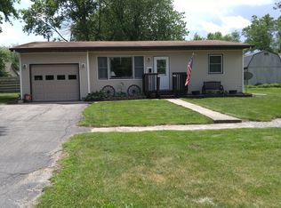 621 E Washington St #1, Rensselaer, IN 47978