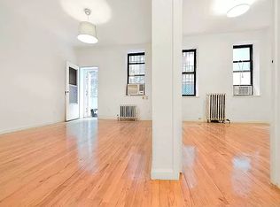 188 Orchard St #2A, New York, NY 10002