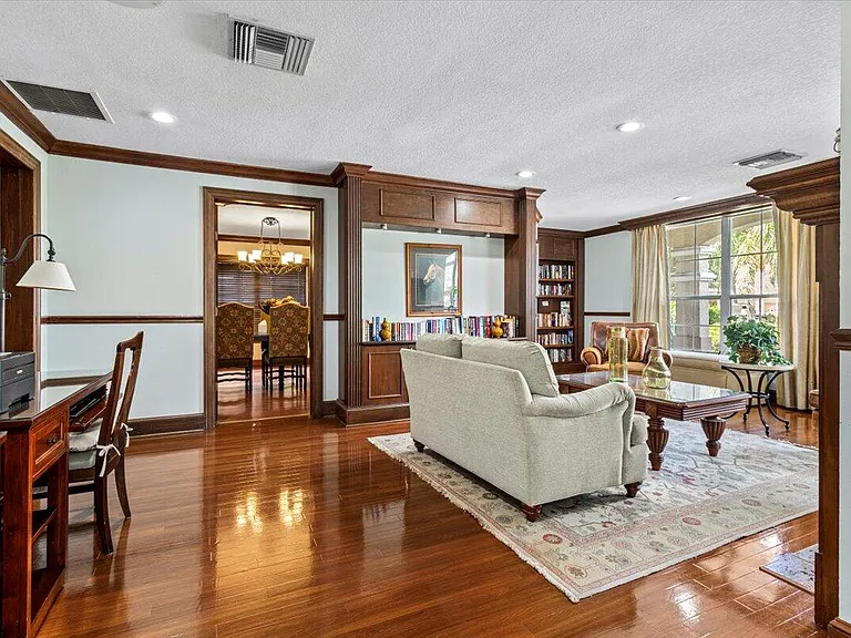 130 Peacock Blvd #16 — Photo 23