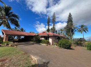 3459 Omaopio Rd, Kula, HI 96790