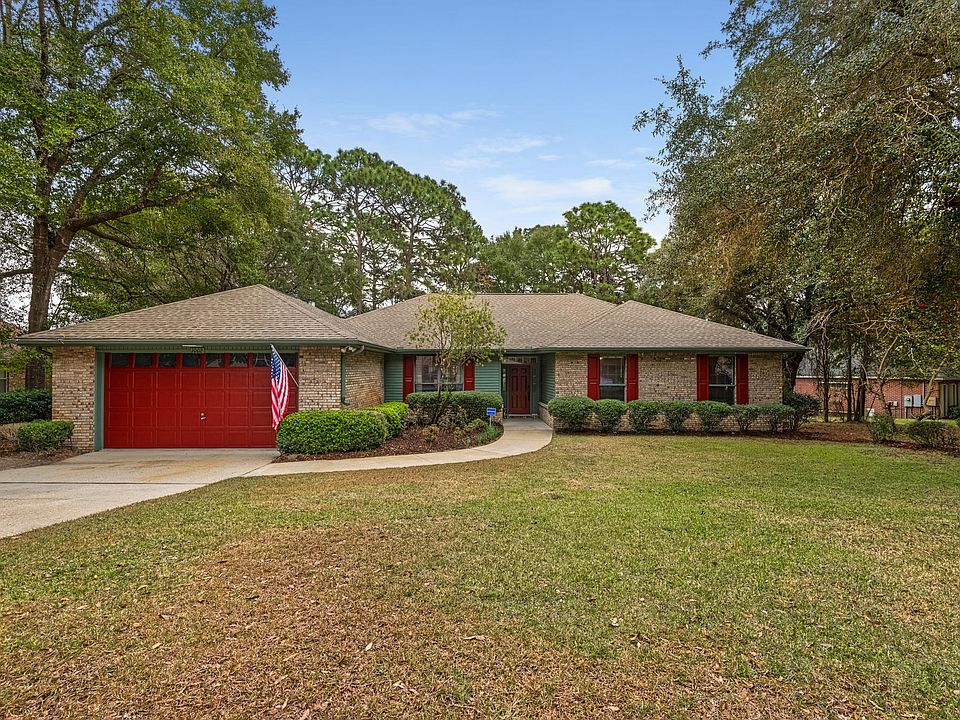 1st image of 1002 Lake Way Dr