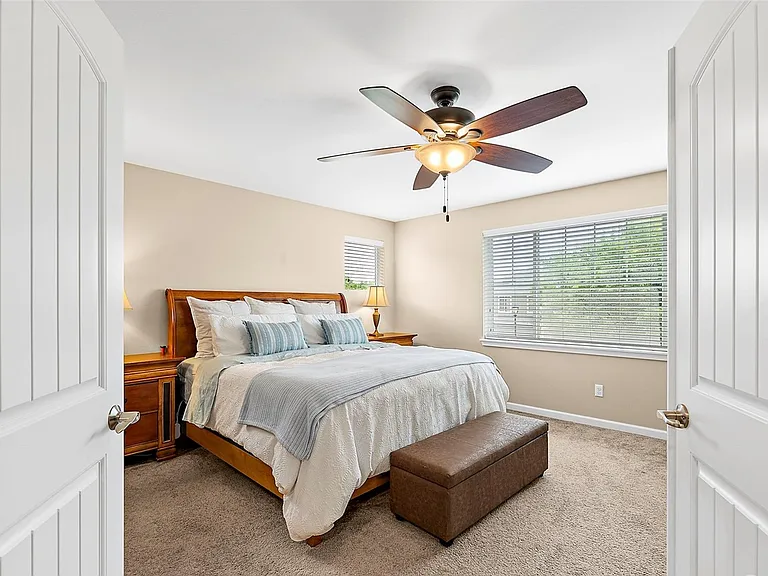 1440 Farina Loop SE — Photo 10