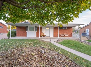 136 Long Dr, Irwin, PA